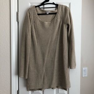 Women’s Beige Sweater - Size L
